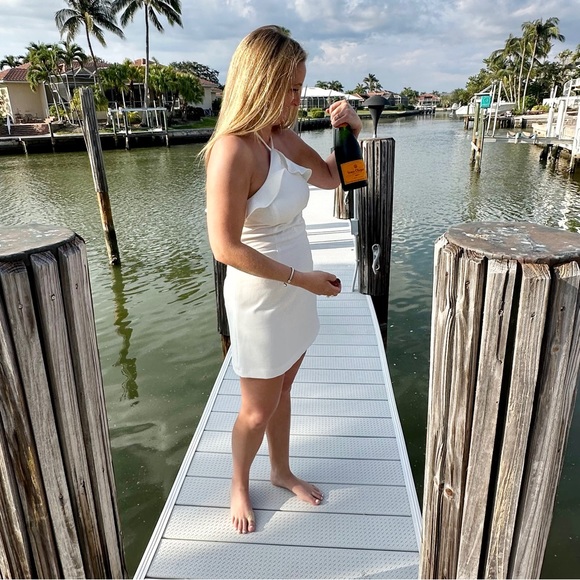 French Connection - Whisper Ruffle Halter Neck Dress - Picture 4 of 5